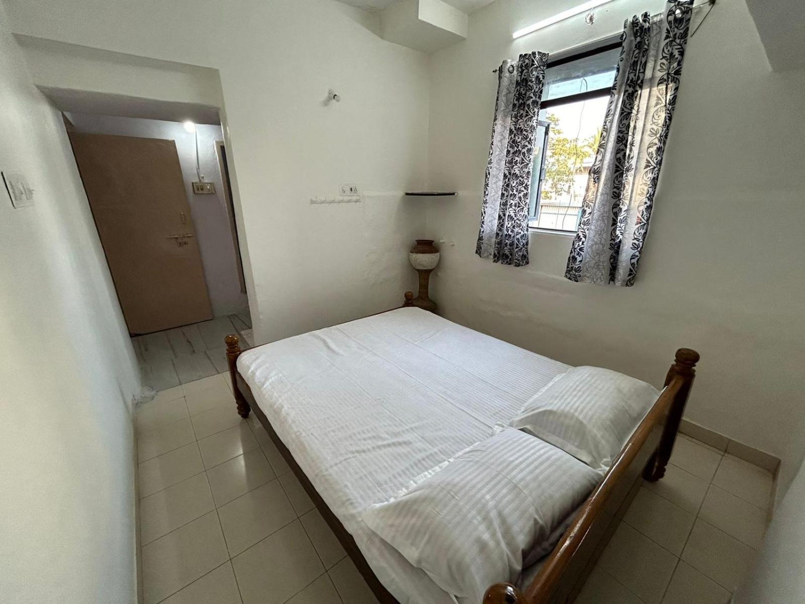 Hotel Vasavi Nivas Tirupati Exterior foto